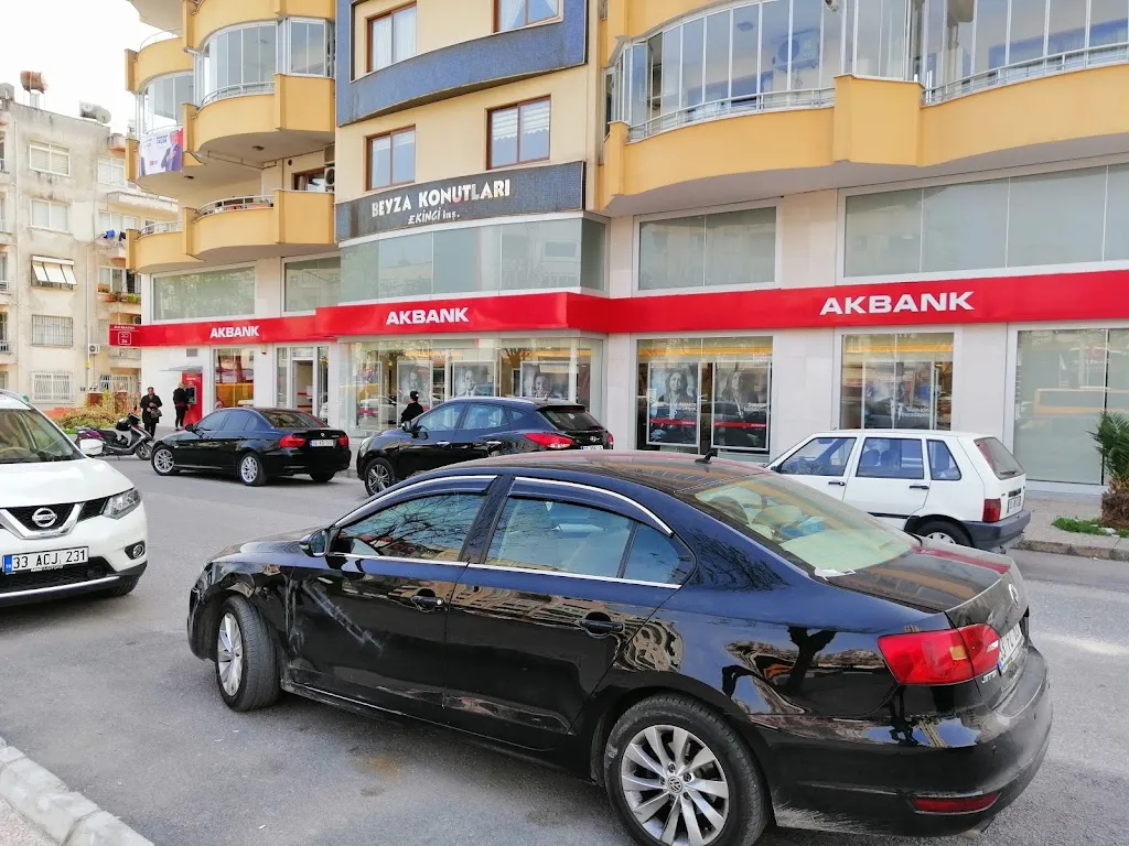 Akbank İnönü Bulvarı/Mersin Şubesi