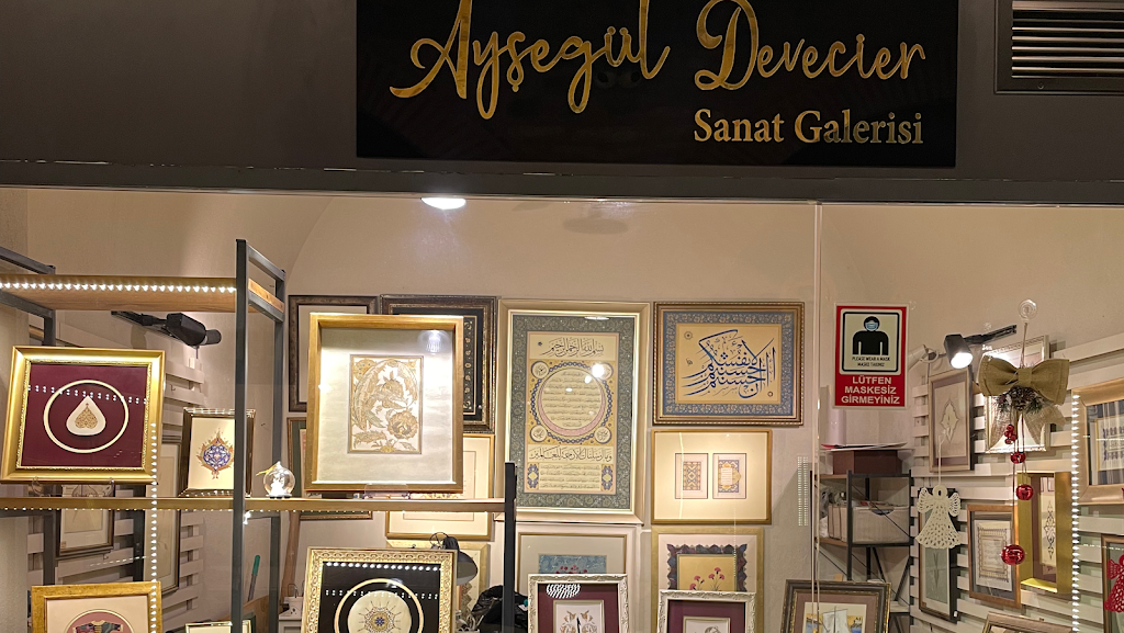 AYŞEGÜL DEVECİER SANAT GALERİSİ