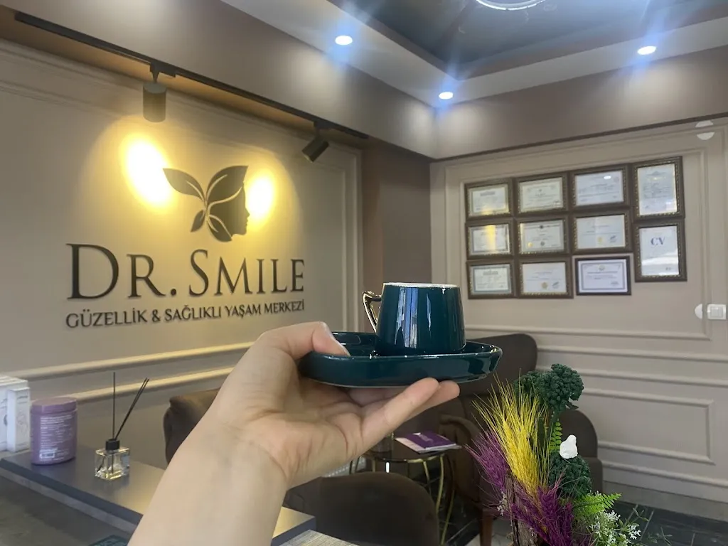 Dr.Smile