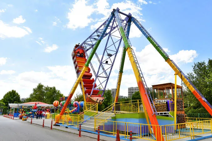 GÖKSU LUNAPARK