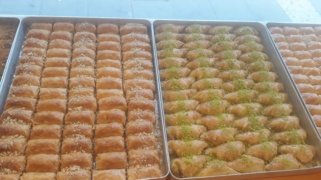 Güloğlu Baklava ve Künefe Salonu