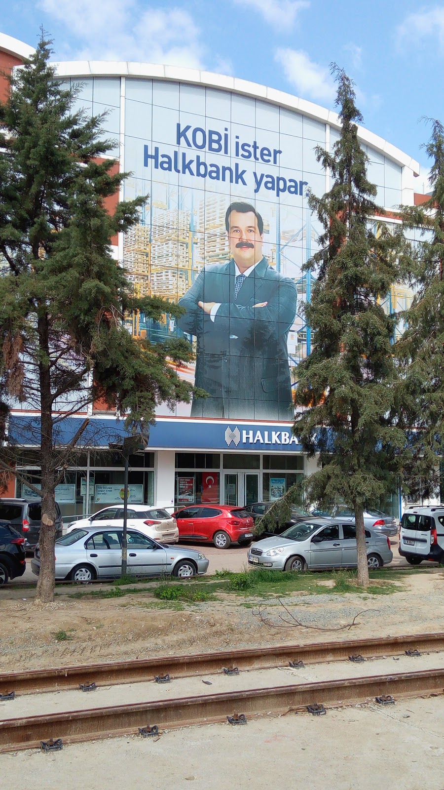 Halkbank Atm-izmit Şubesi