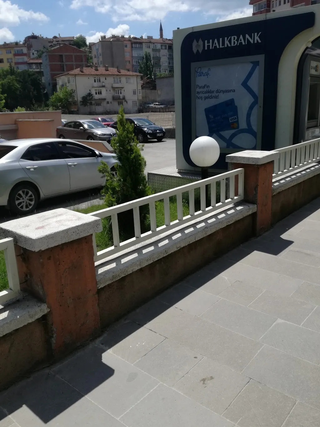 Halkbank Bankamatik