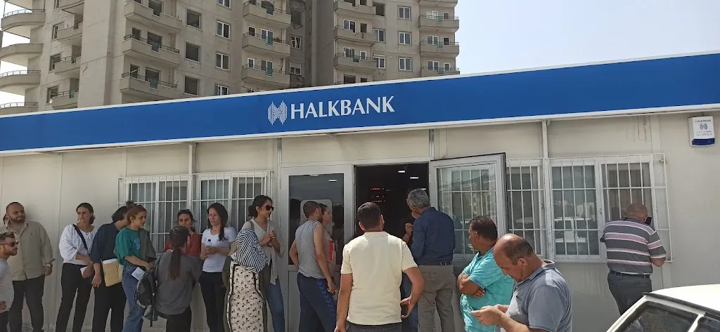 Halkbank Köprübaşı Prefabrik Şubesi