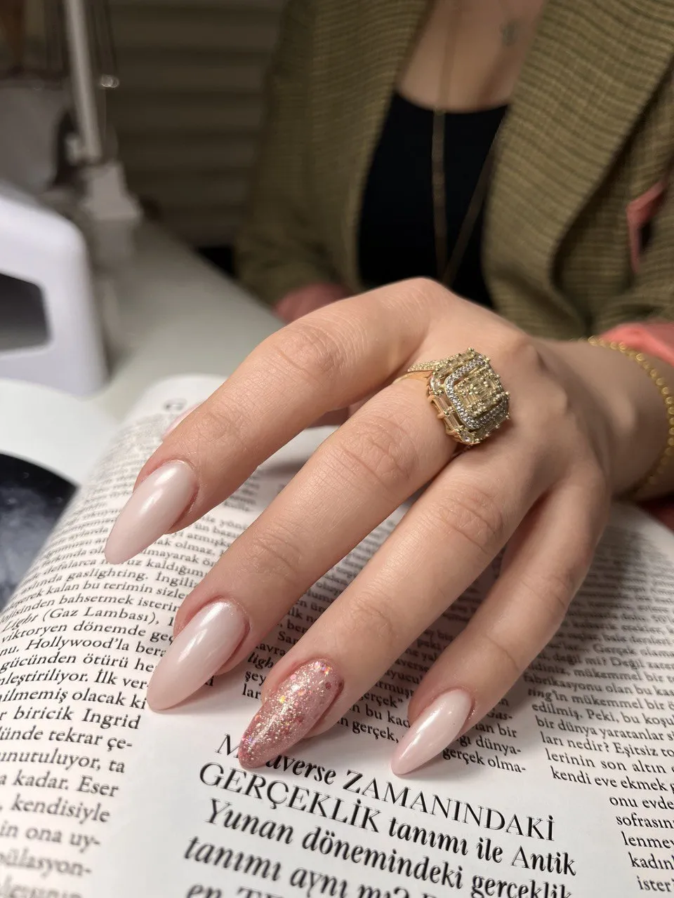 Rahimoff Nail Studio – Protez tırnak, Kalıcı Oje, Manikür, Pedikür Isparta