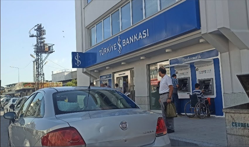 Türkiye İş Bankası Atm 0