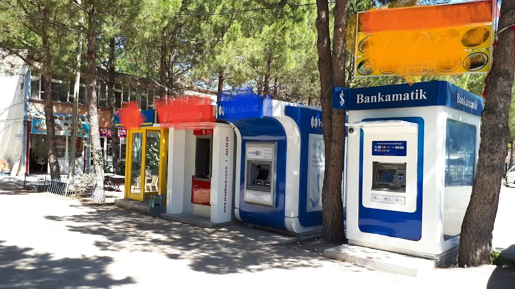 Türkiye İş Bankası Atm