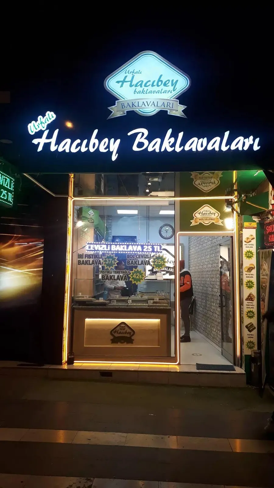 Urfalı Hacıbey Baklavaları Malatya