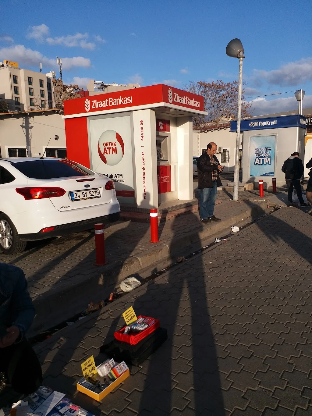 Ziraat bankası basmane metro atm