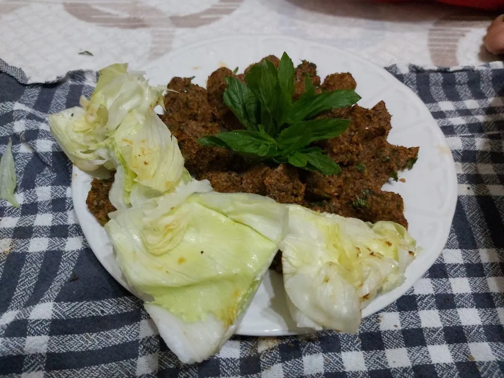 Adana Büyük Şehir Belediyesi Ekmek Satış Büfesi