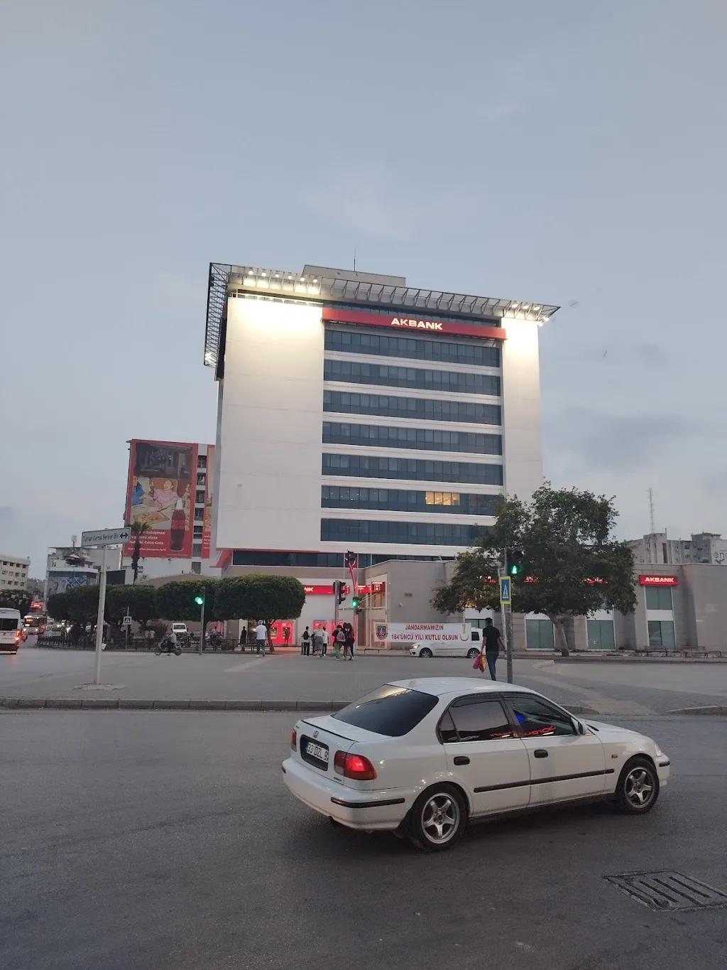 Akbank Adana Şubesi