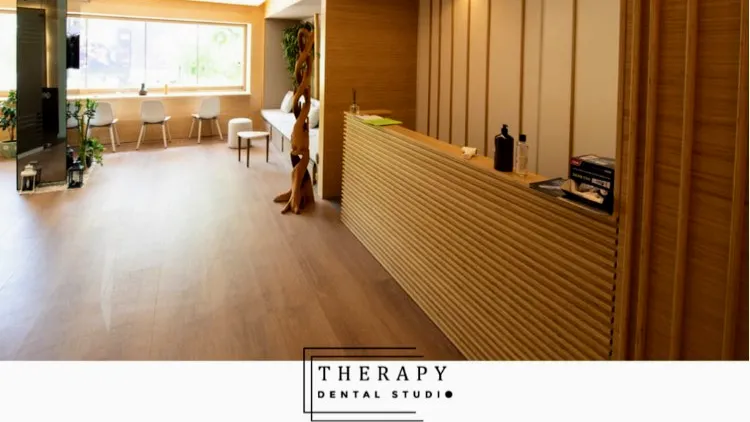 Dt. Murat Özkurt, Diş Hekimi—– https://www.instagram.com/therapydentalstudio/