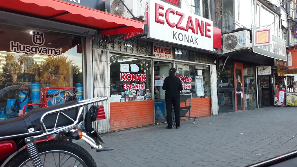 Konak Eczanesi