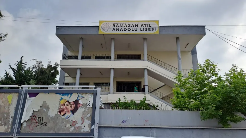 Ramazan Atıl Anadolu Lisesi