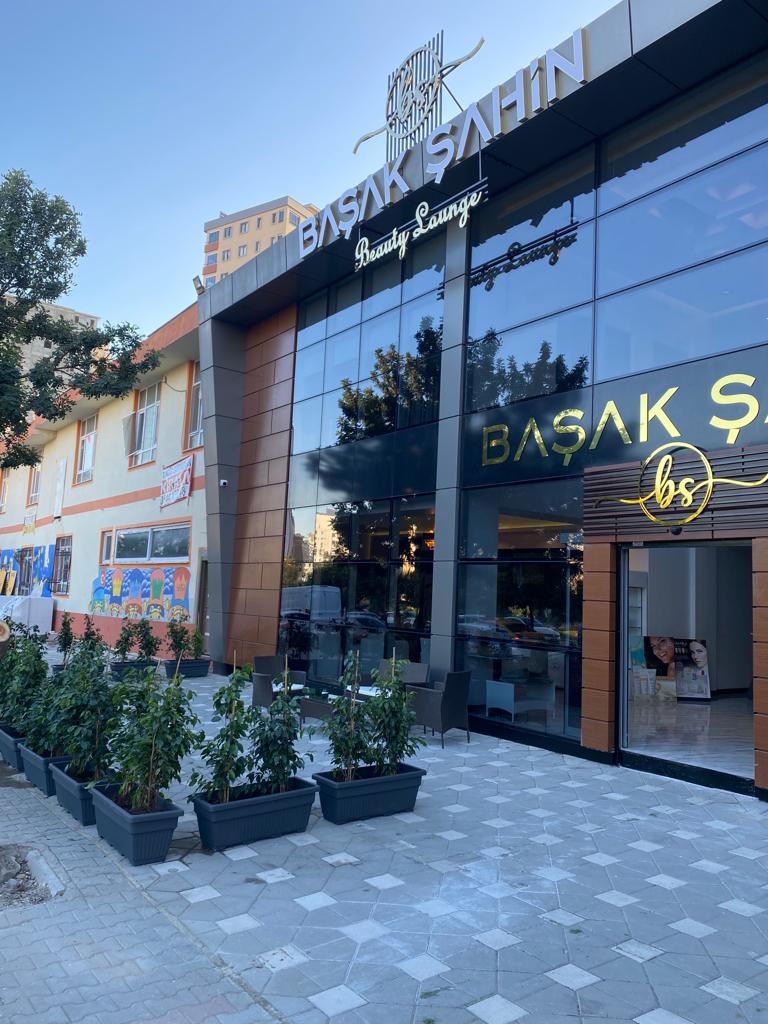 Başak Şahin Beauty Lounge