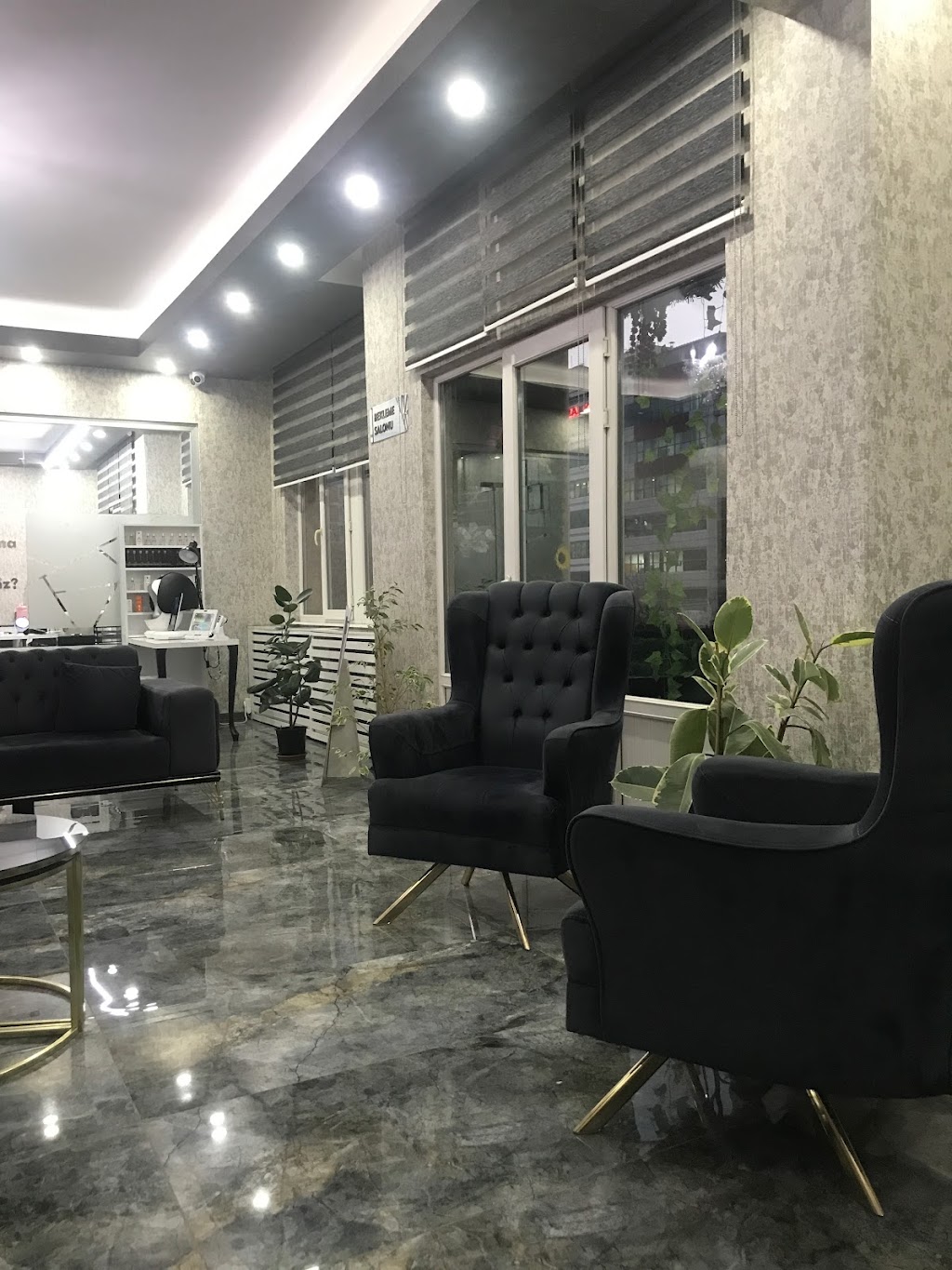 Opia Beauty Lounge