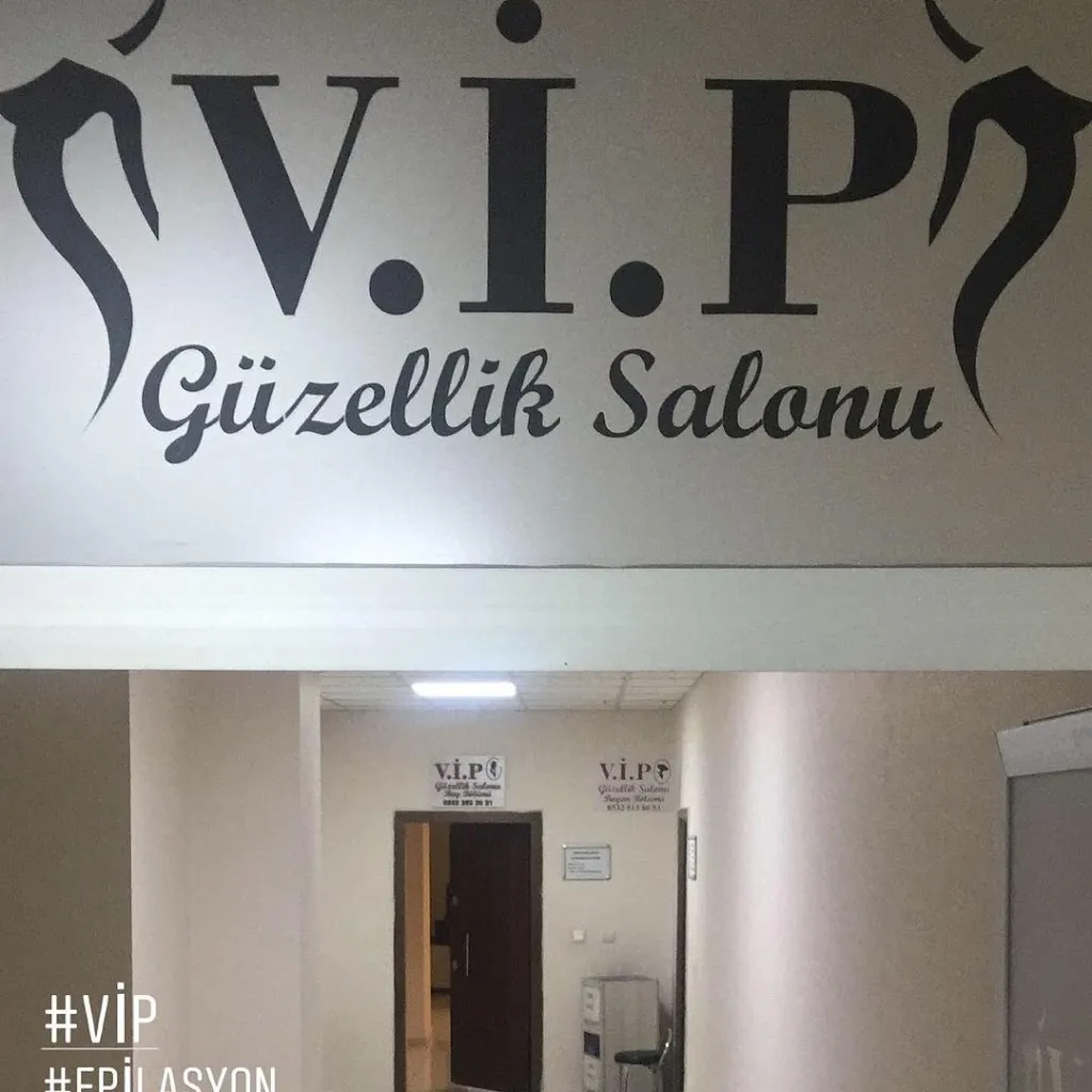 AKAY V.İ.P GÜZELLİK SALONU