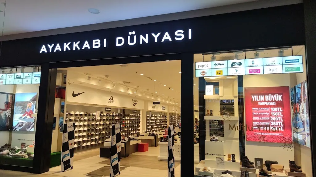 Ayakkabı Dünyası