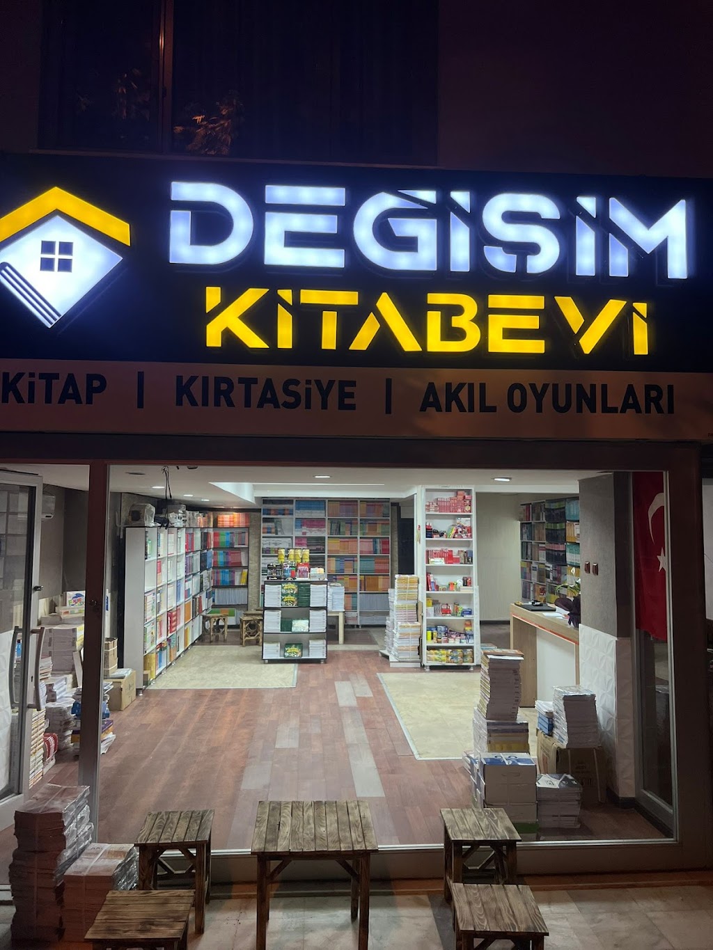 DEĞİŞİM KİTABEVİ