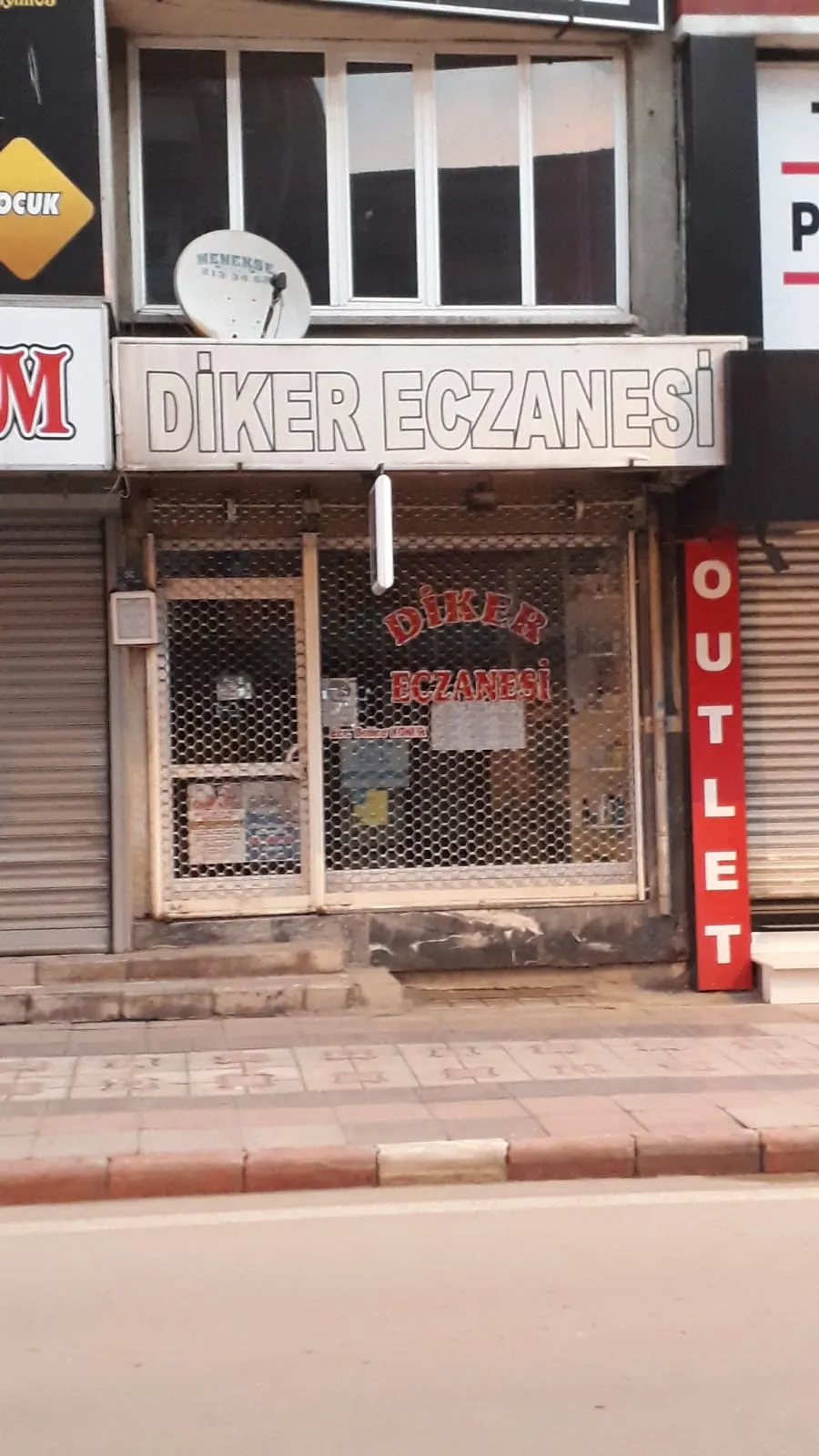 Diker Eczanesi