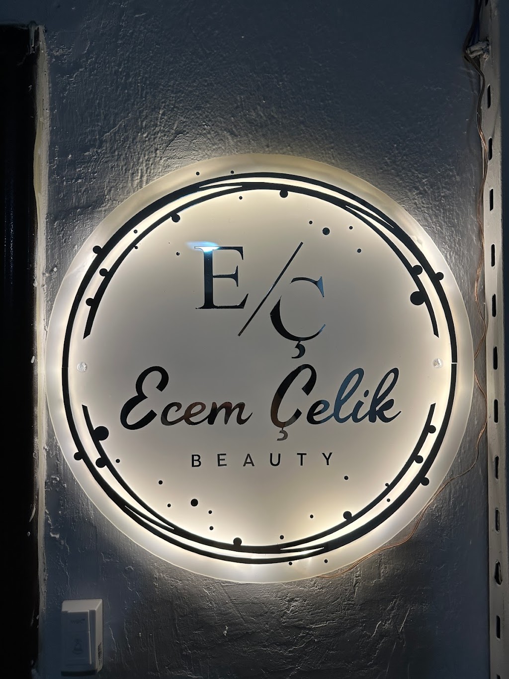 Ecem Çelik Beauty