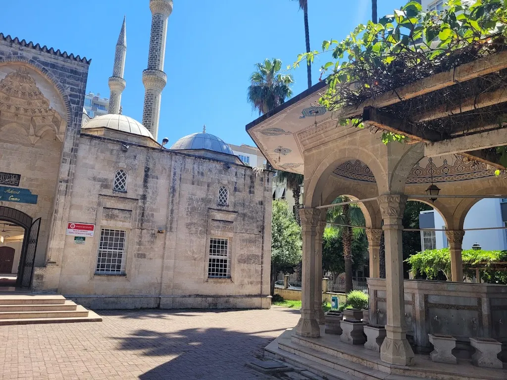 Hacı Ahmet Özal Türkay Camii