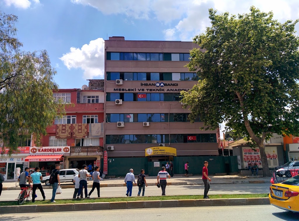 İhsan Sabancı Mesleki ve Teknik Anadolu Lisesi