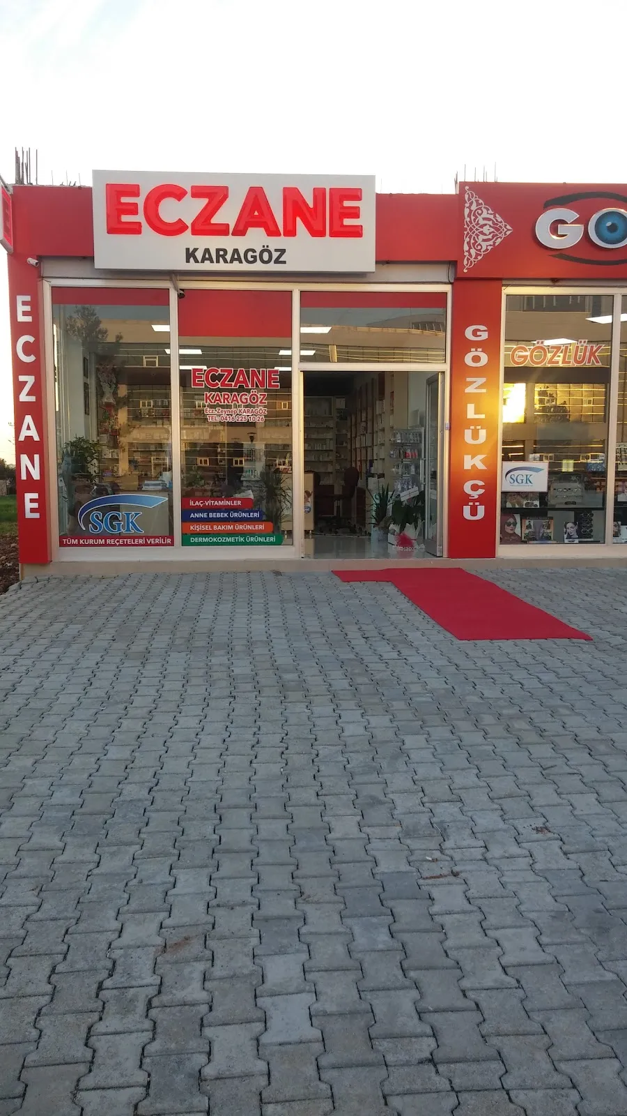 Karagöz Eczanesi