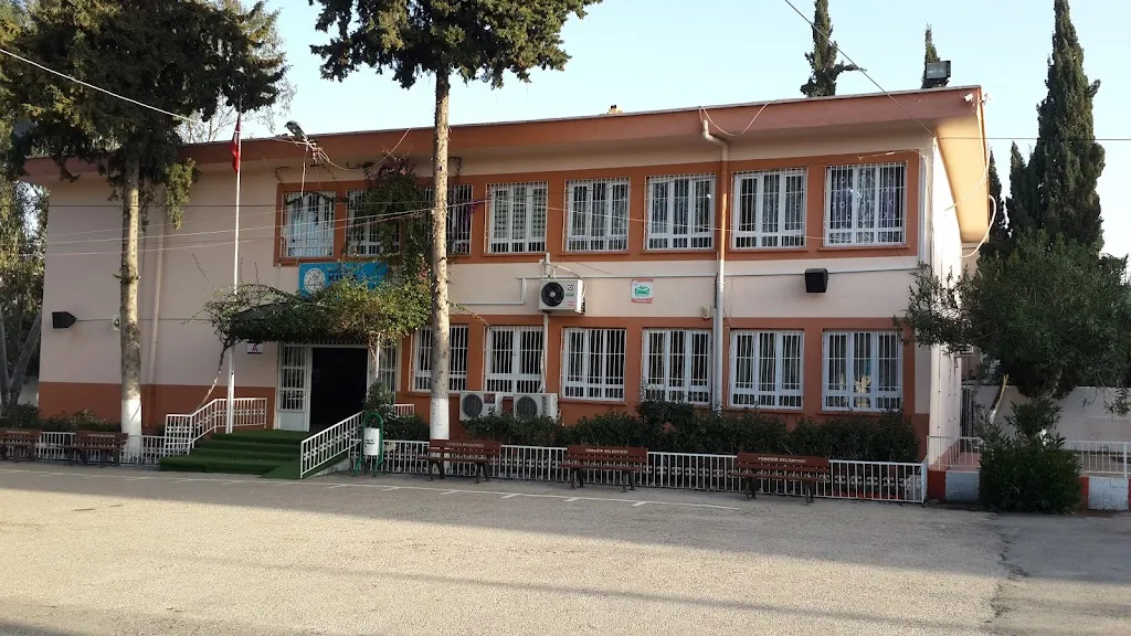 Kışla İlkokulu