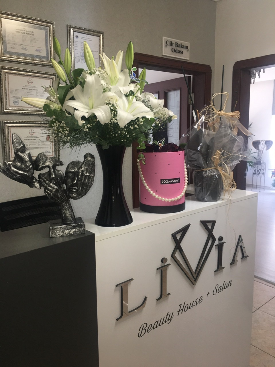 livia Beauty House Salon