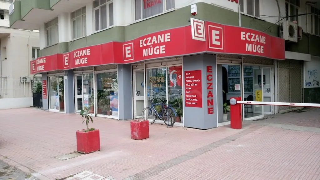 Müge Eczanesi