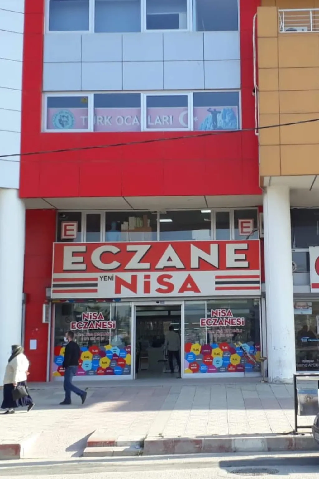 Yeni Nisa Eczanesi