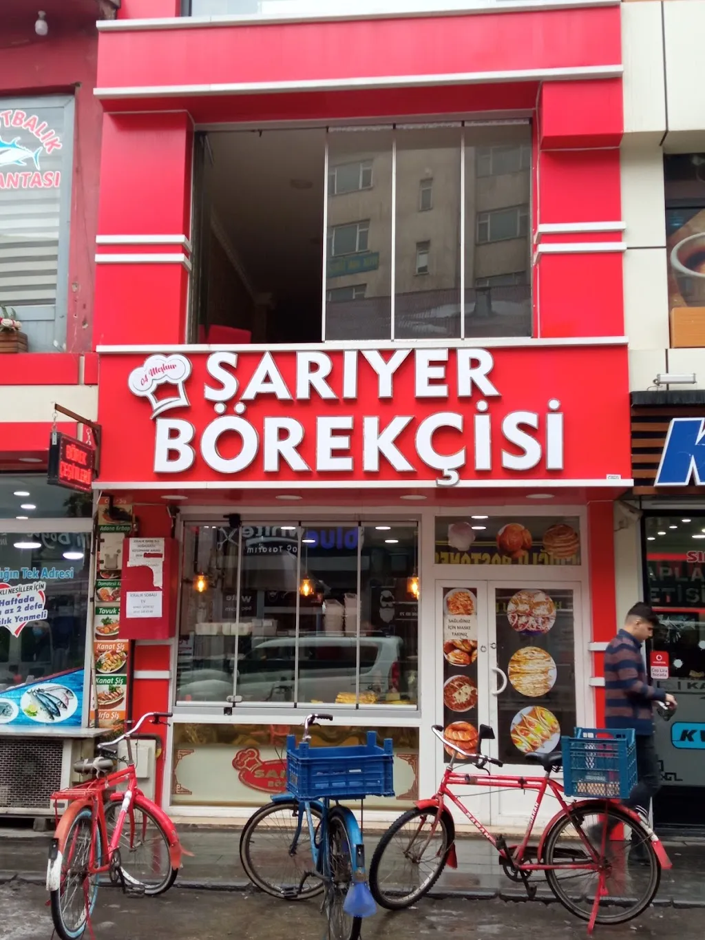 04 meşhur Sarıyer börekcisi