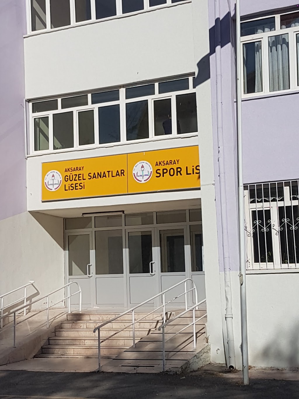 Aksaray Güzel Sanatlar Lisesi