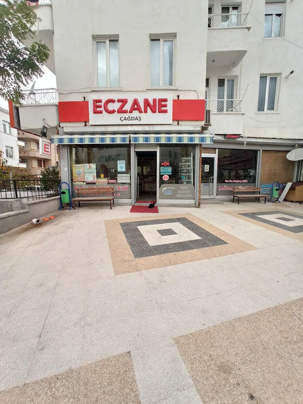 Çağdaş Eczanesi