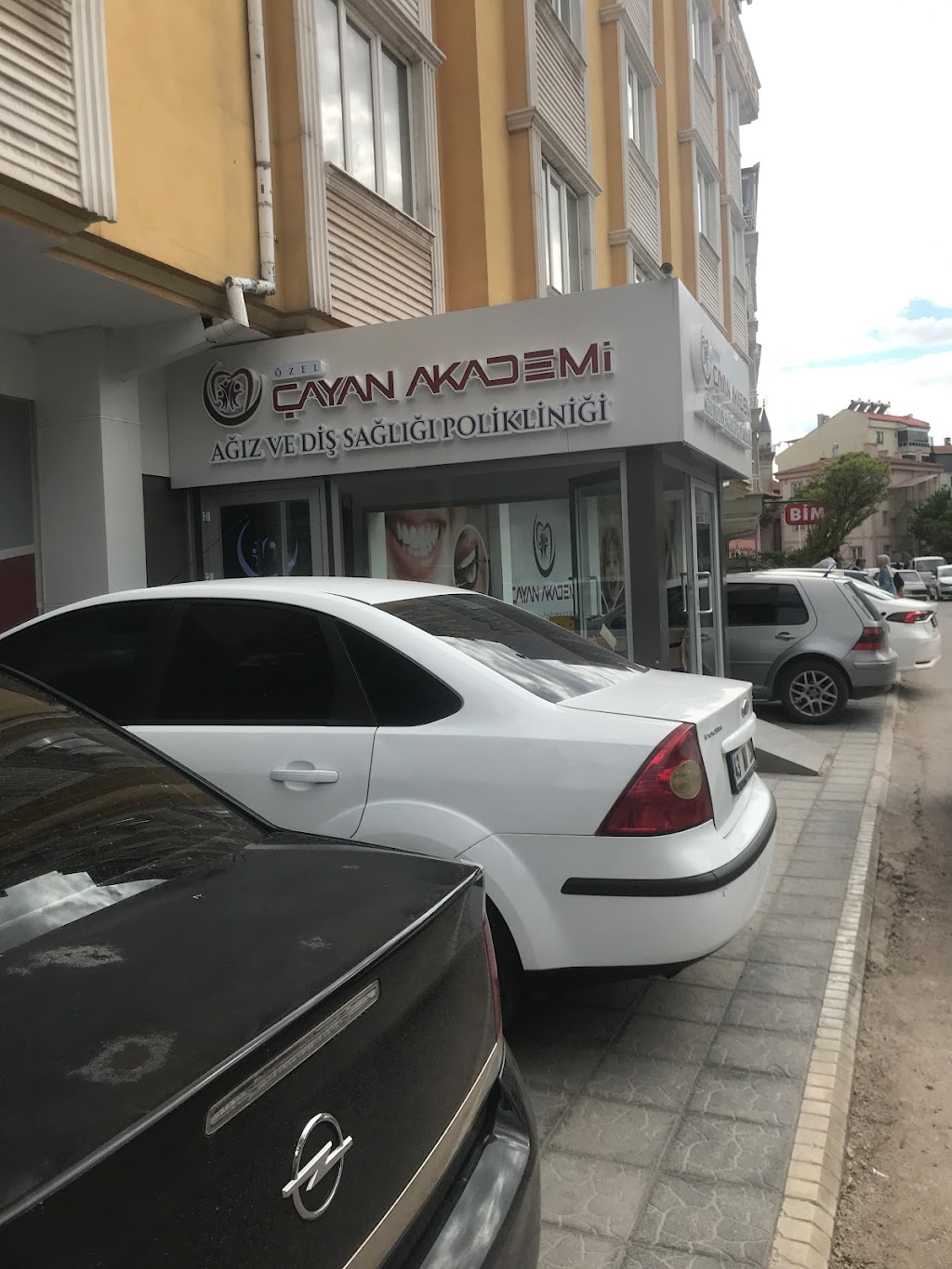 Çayan Akademi Ağız ve Diş Sağlığı Polikliniği