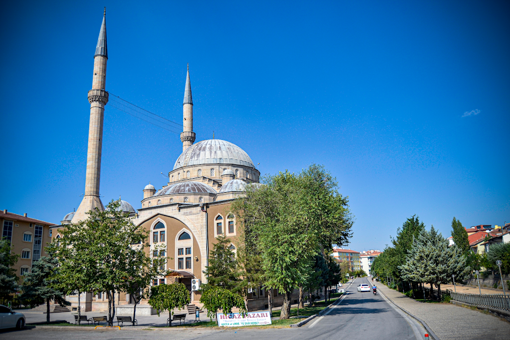 Cemaleddin Aksarayi Camii