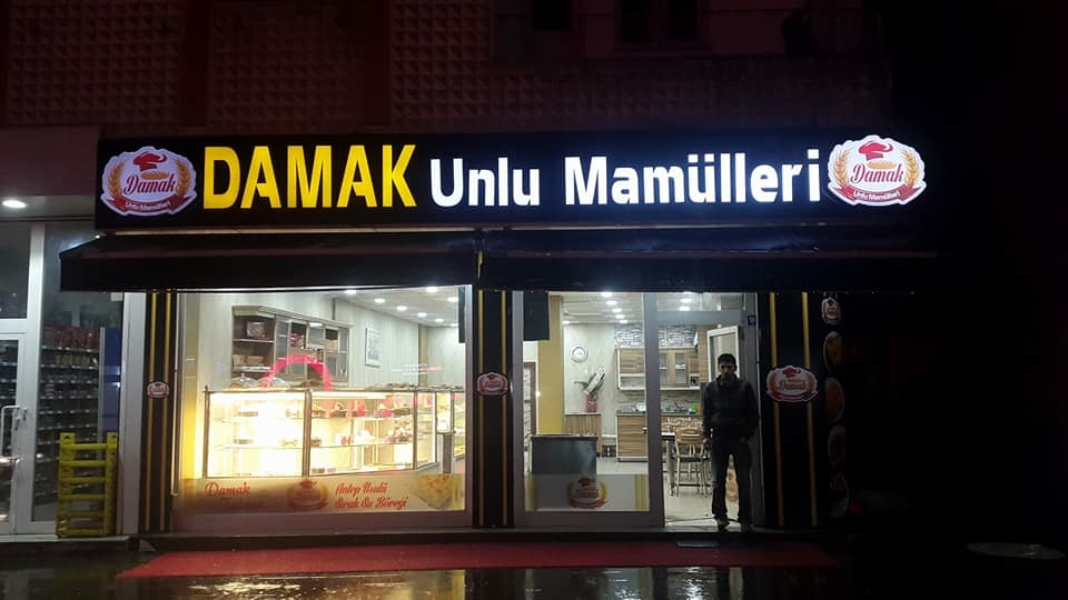 Damak unlu mamülleri