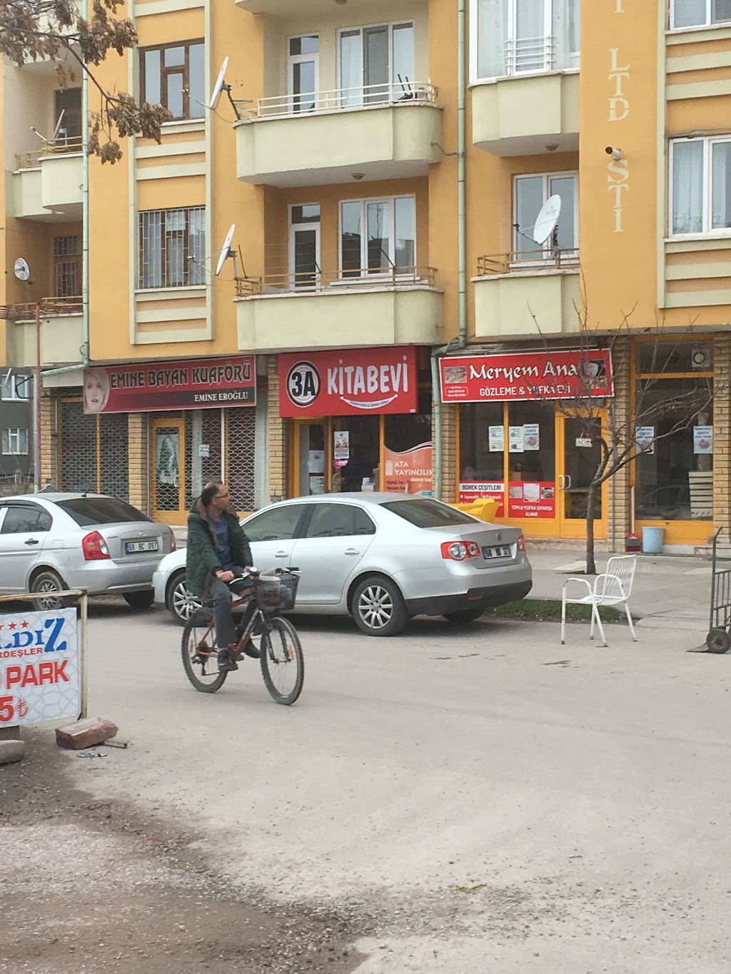 İŞLER KİTABEVİ 3A OUTLET ŞUBE