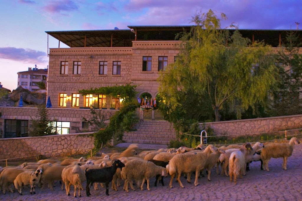 Kapadokya Stonelake Hotel