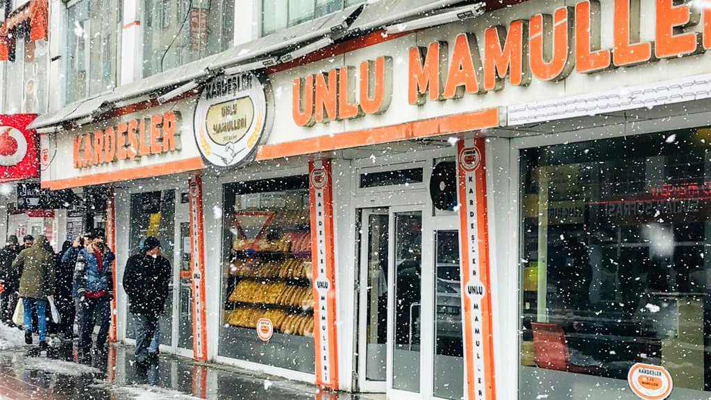 Kardeşler unlu mamülleri