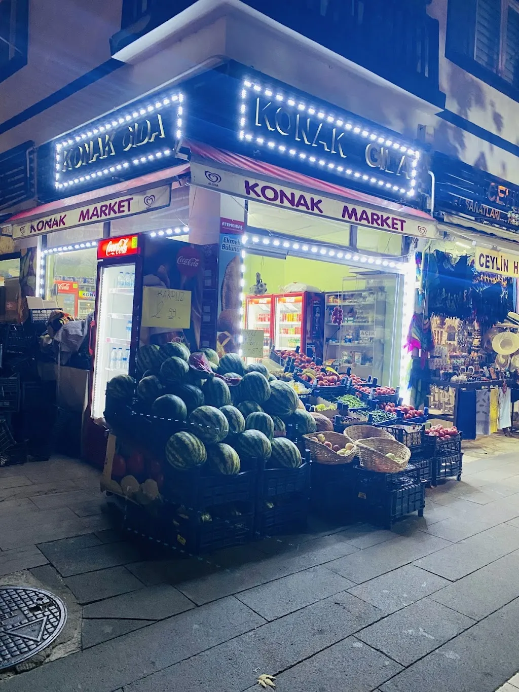 Konak Market