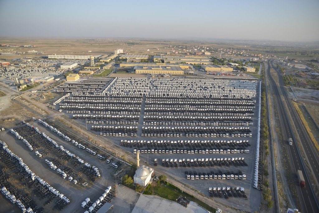 mercedes benz türk a.ş. kamyon otoparkı