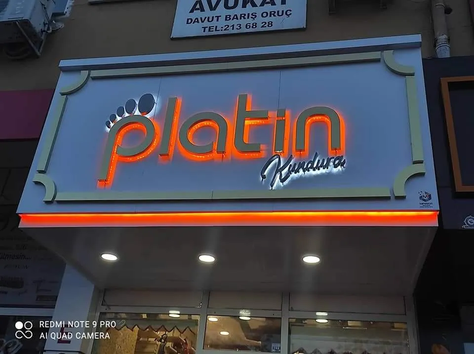 Platin Kundura