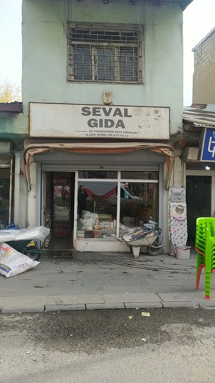 Seval Gıda taş kireç ve perakende gıda ürünleri