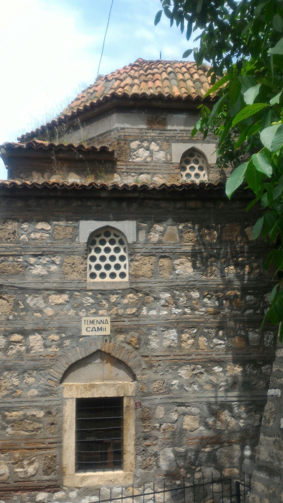 Temenna Cami