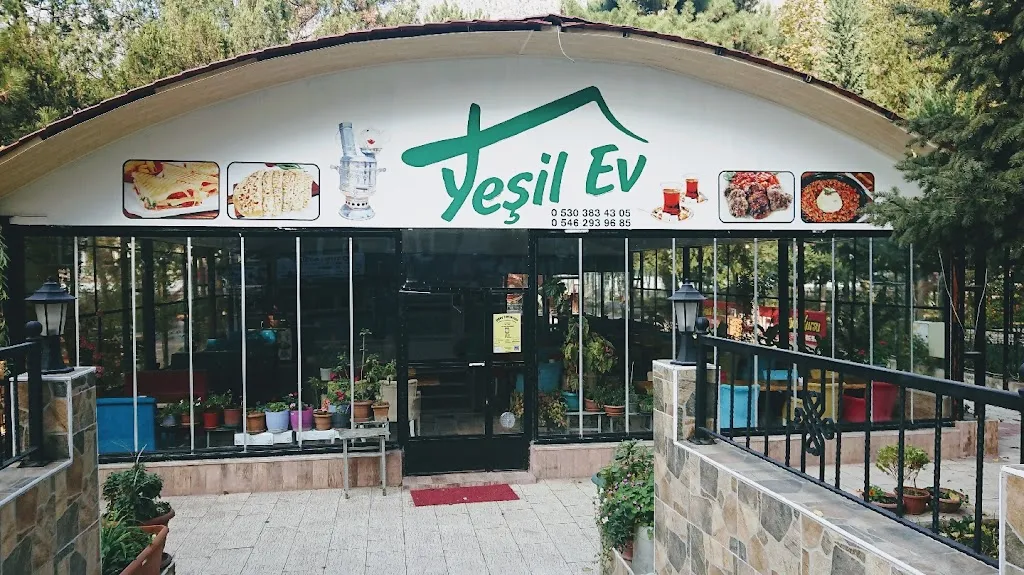 Yeşil ev cafe