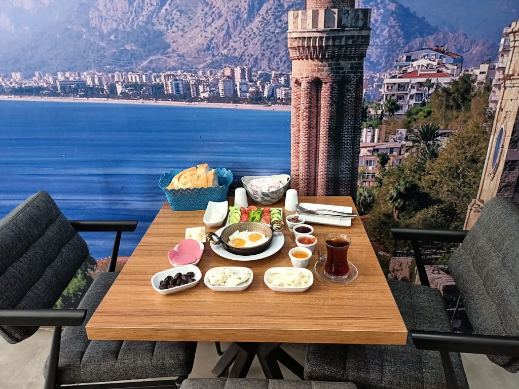 ÇAYYAŞ CAFE