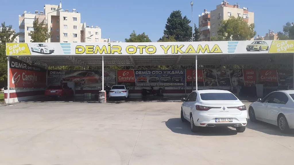 Demir Oto Yıkama ve Oto Kuaförü