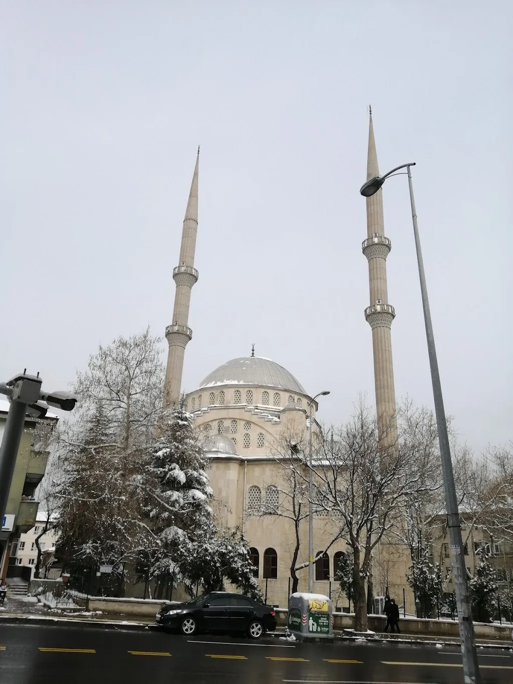 Dikmen Merkez Cami